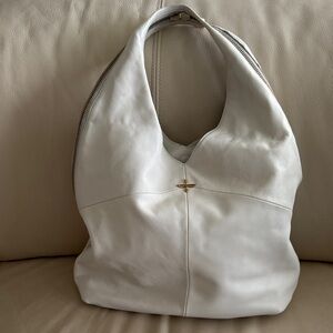Pour La Victoire Women’s White Leather Hobo Zipper Magnetic Shoulder Bag Purse